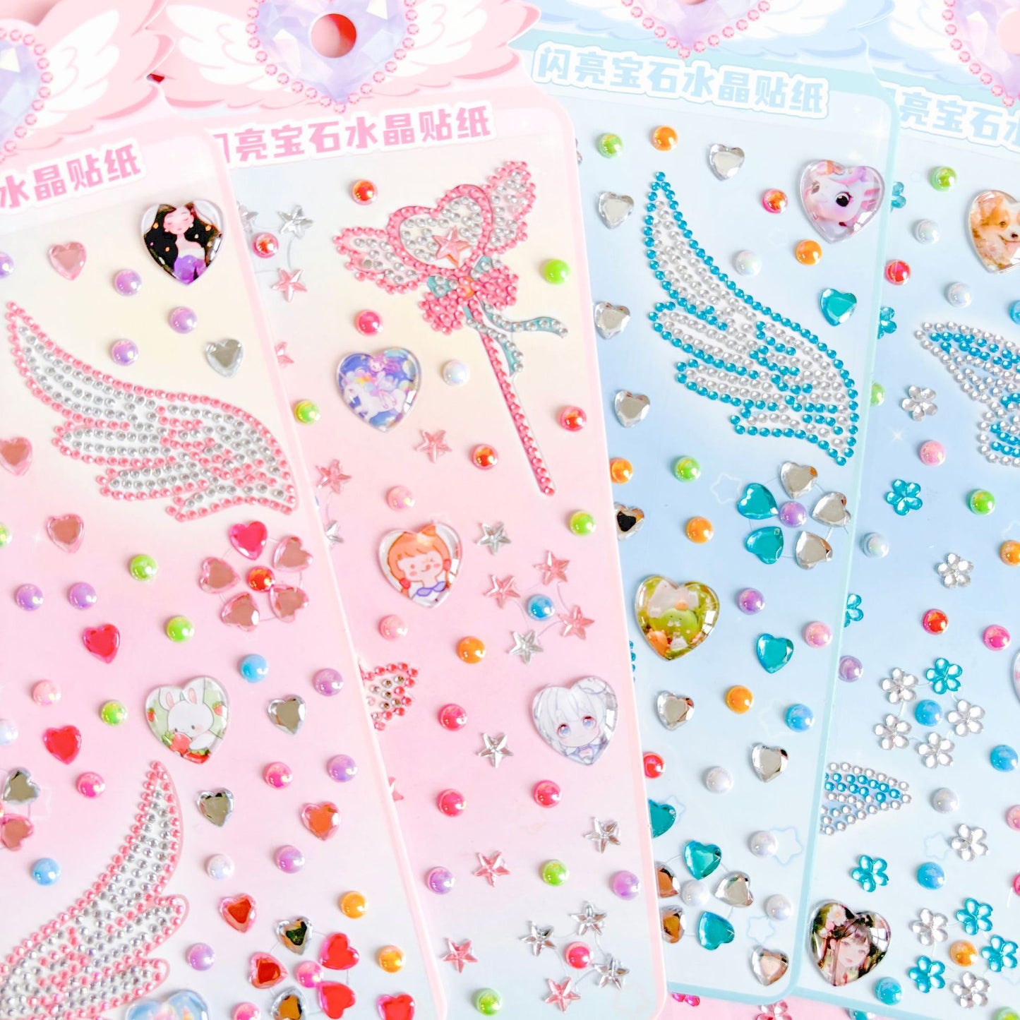 💎 Planche de Stickers Strass 3D Kawaii – Motifs Magiques et Pailletés